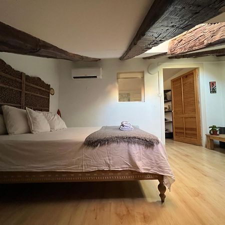 Apartment In Monumental Square Madrid Center Luaran gambar
