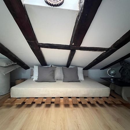 Apartment In Monumental Square Madrid Center Luaran gambar
