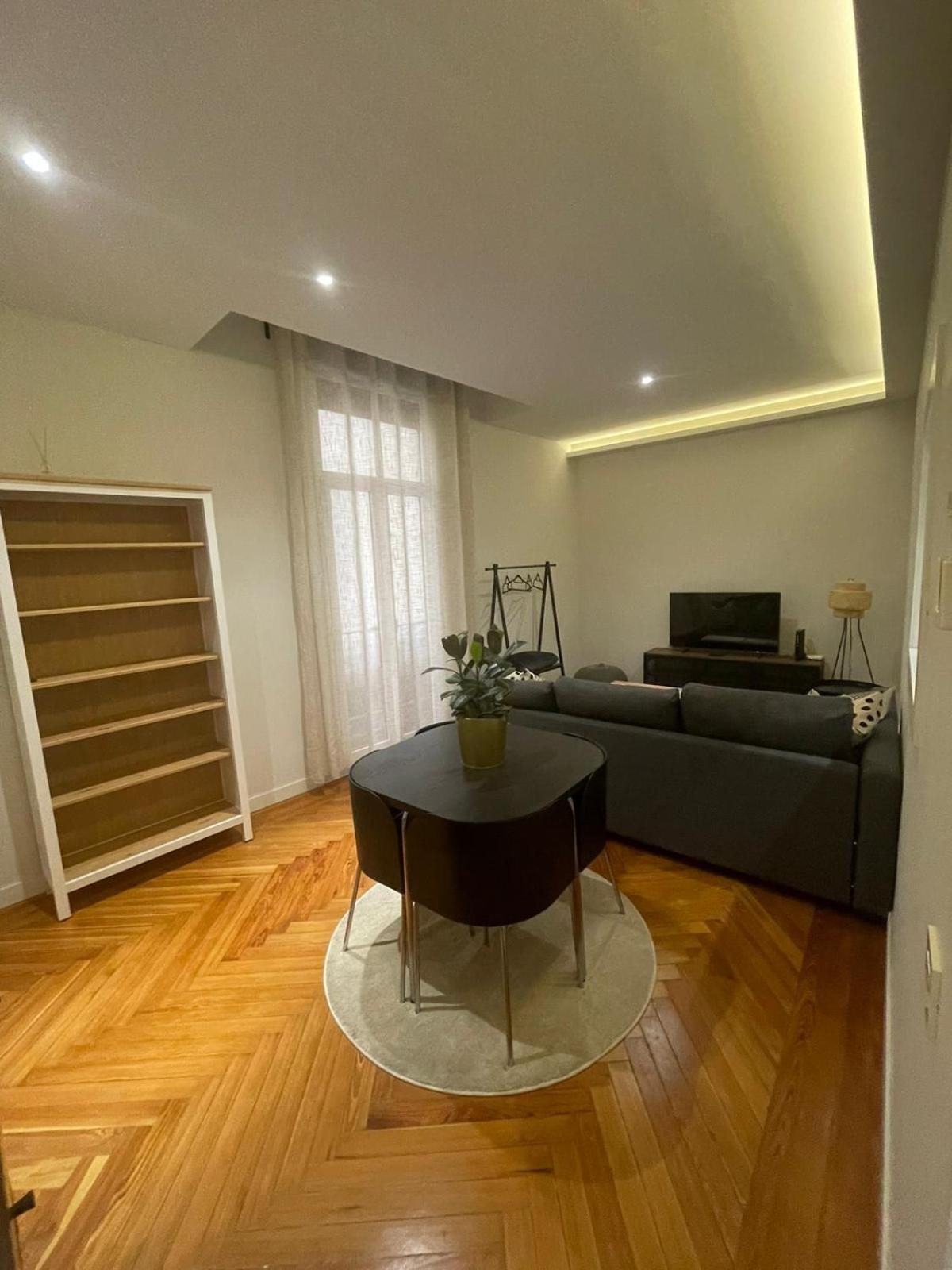 Apartment In Monumental Square Madrid Center Luaran gambar