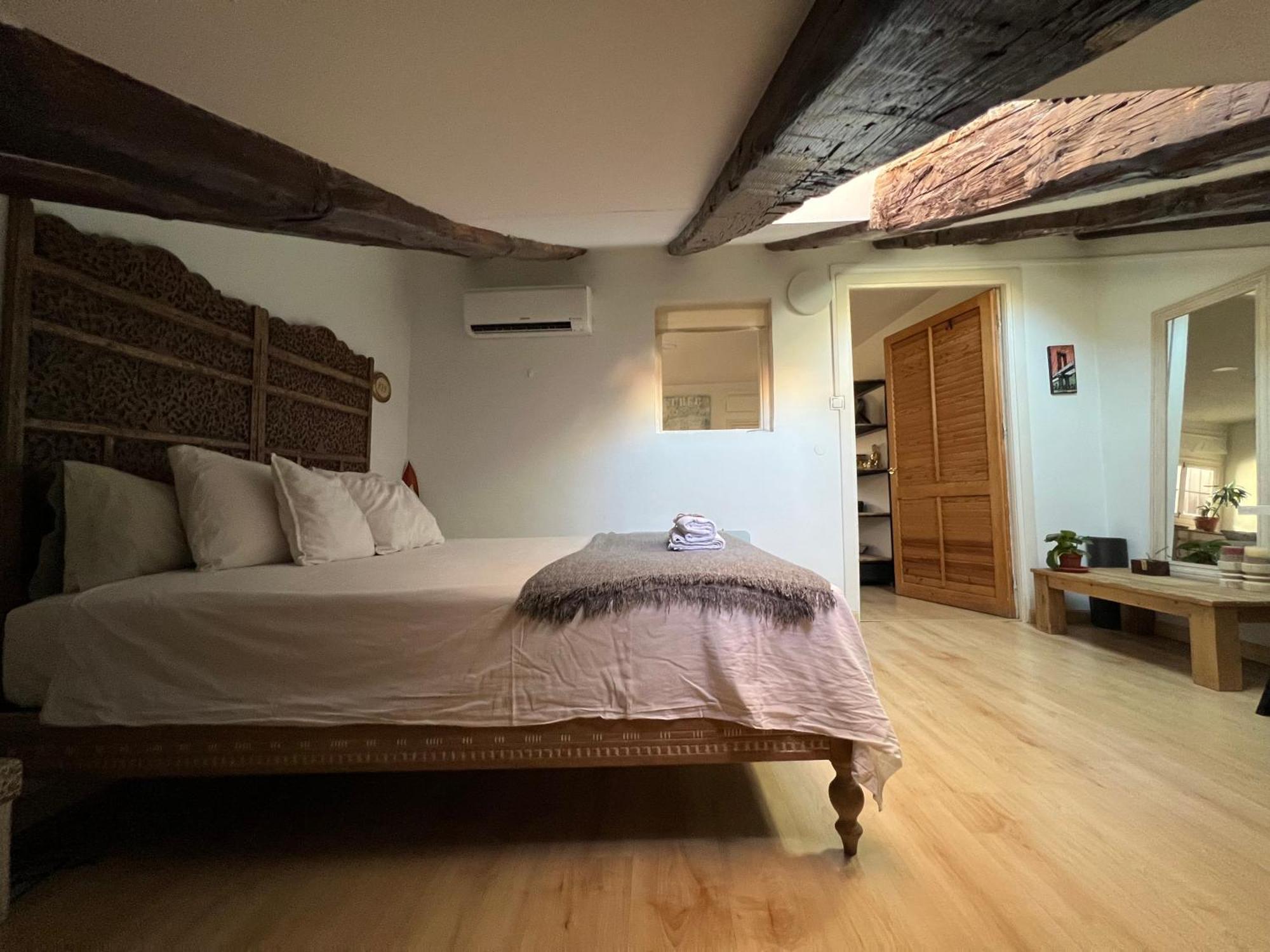 Apartment In Monumental Square Madrid Center Luaran gambar